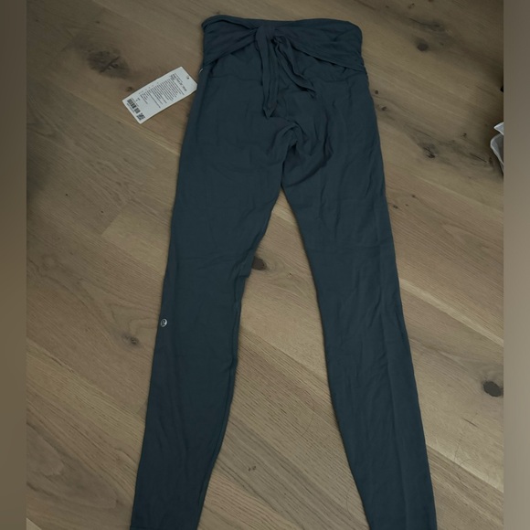 NWT BLUE lululemon tie waist align 28in size 6 - Picture 5 of 5